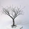 Jak vyrobit umělý strom vlastníma rukama: nejlepší nápady pro zdobení místnosti